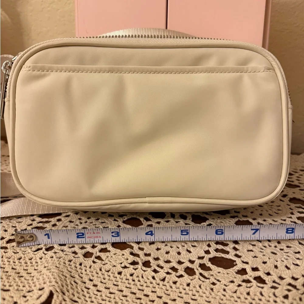 lululemon athletica Beige Crossbody Bag - Picture 3 of 6